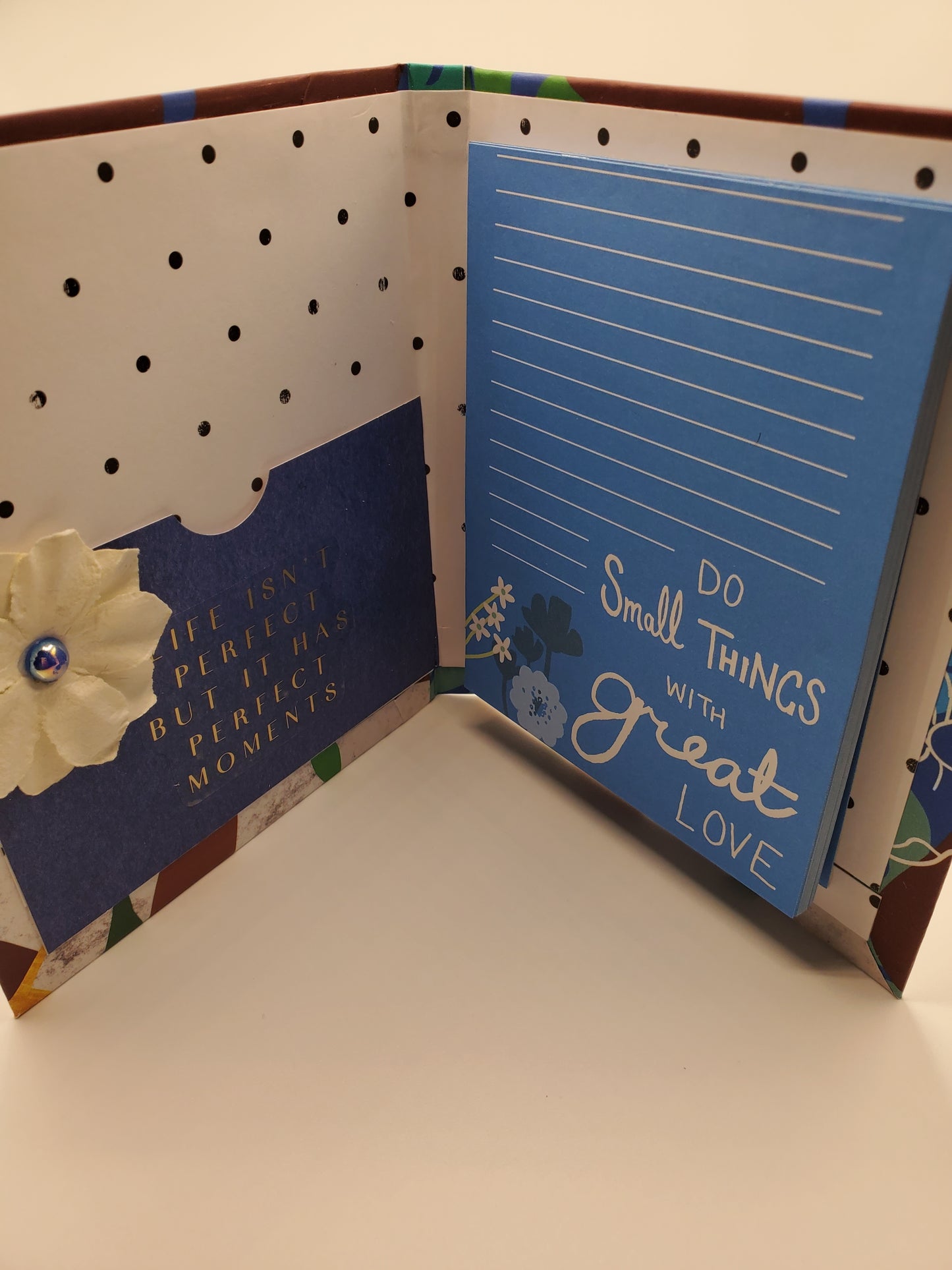 White Flower Beauty Notepad