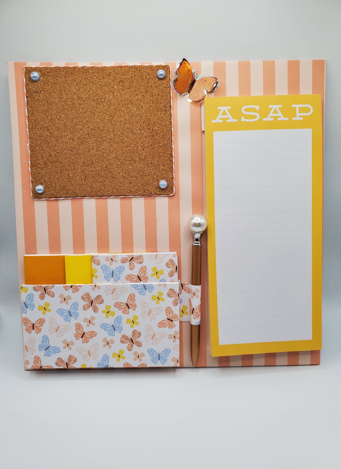 Stationery Bulletin Board